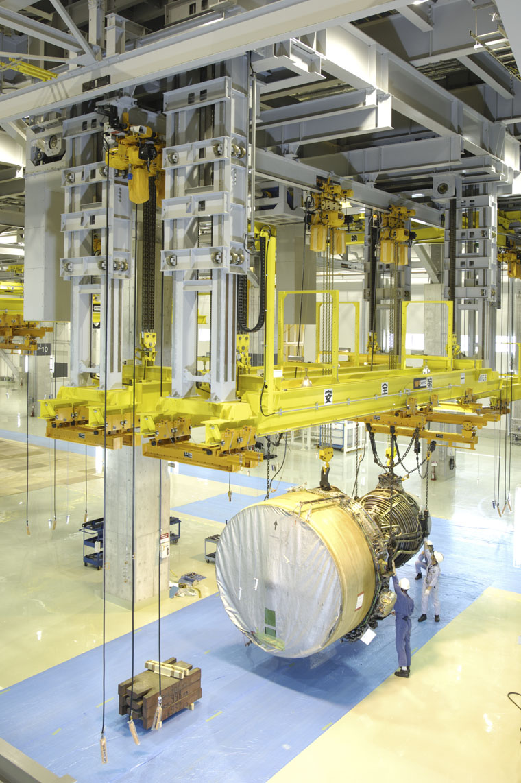 日本少妇被爽到高潮无码